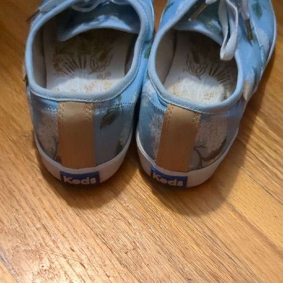 Floral Blue Sneakers - Picture 10 of 12